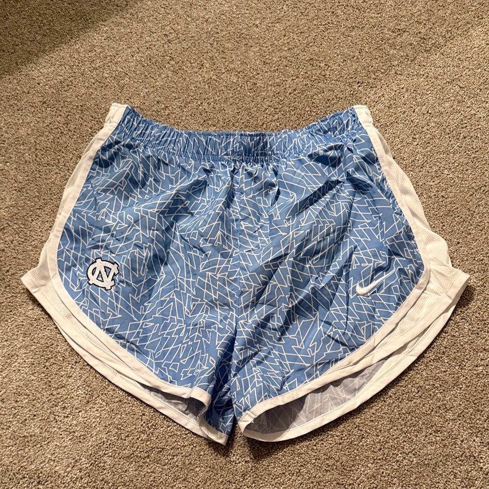 Nike Women's Light Blue Patterned Athletic Shorts